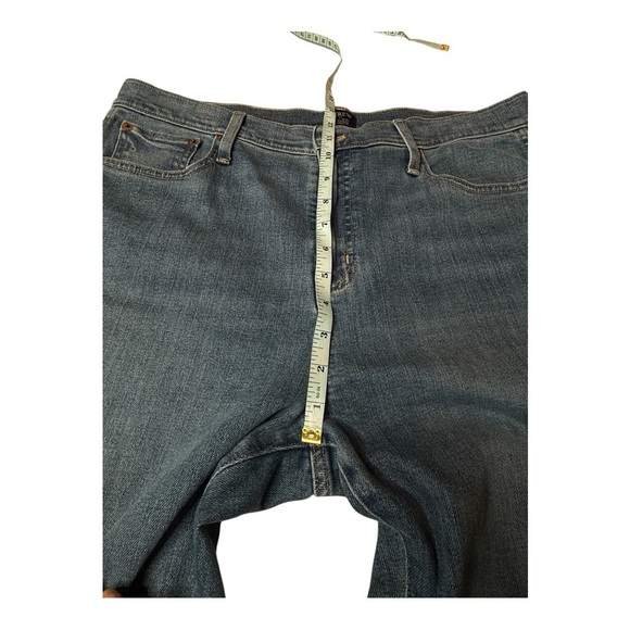 J. Crew ** High Rise Classic Vintage Jeans in Medium Charter Blue Wash Size 31 - Picture 10 of 14